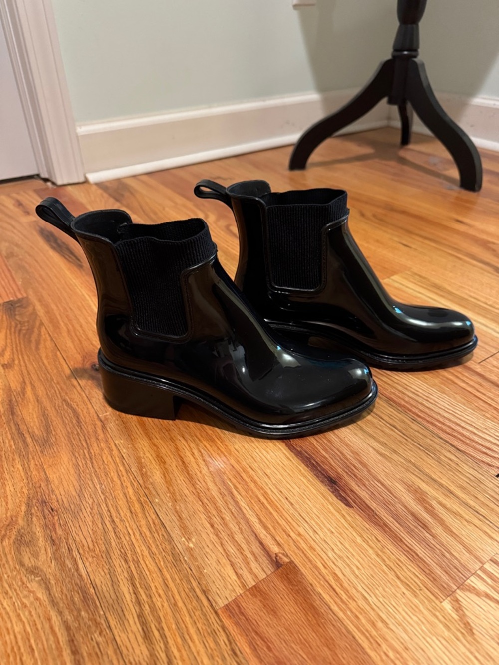 A New Day Black Gloss Chelsea Rain Ankle Boots - Women's size 6
